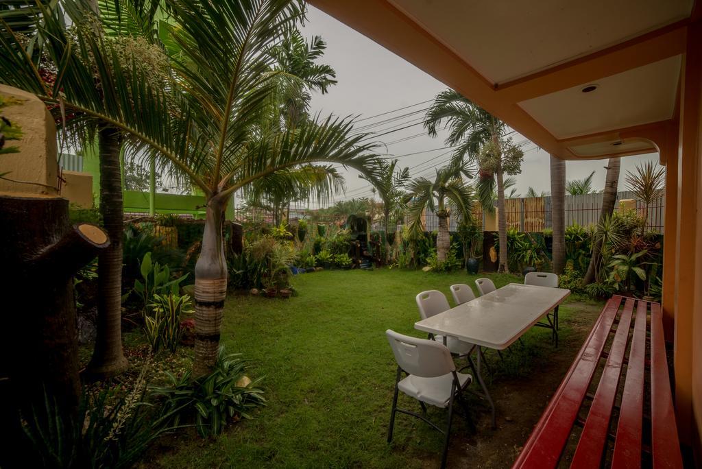 Jenjen'S House Rental 麦克坦 外观 照片