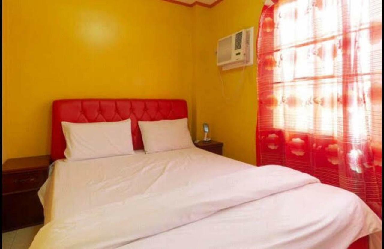 Jenjen'S House Rental 麦克坦 外观 照片